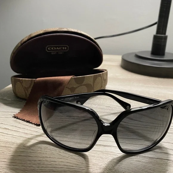 Coach | Accessories | Coach Sofia S465 Black Sunglasses  display picture 1